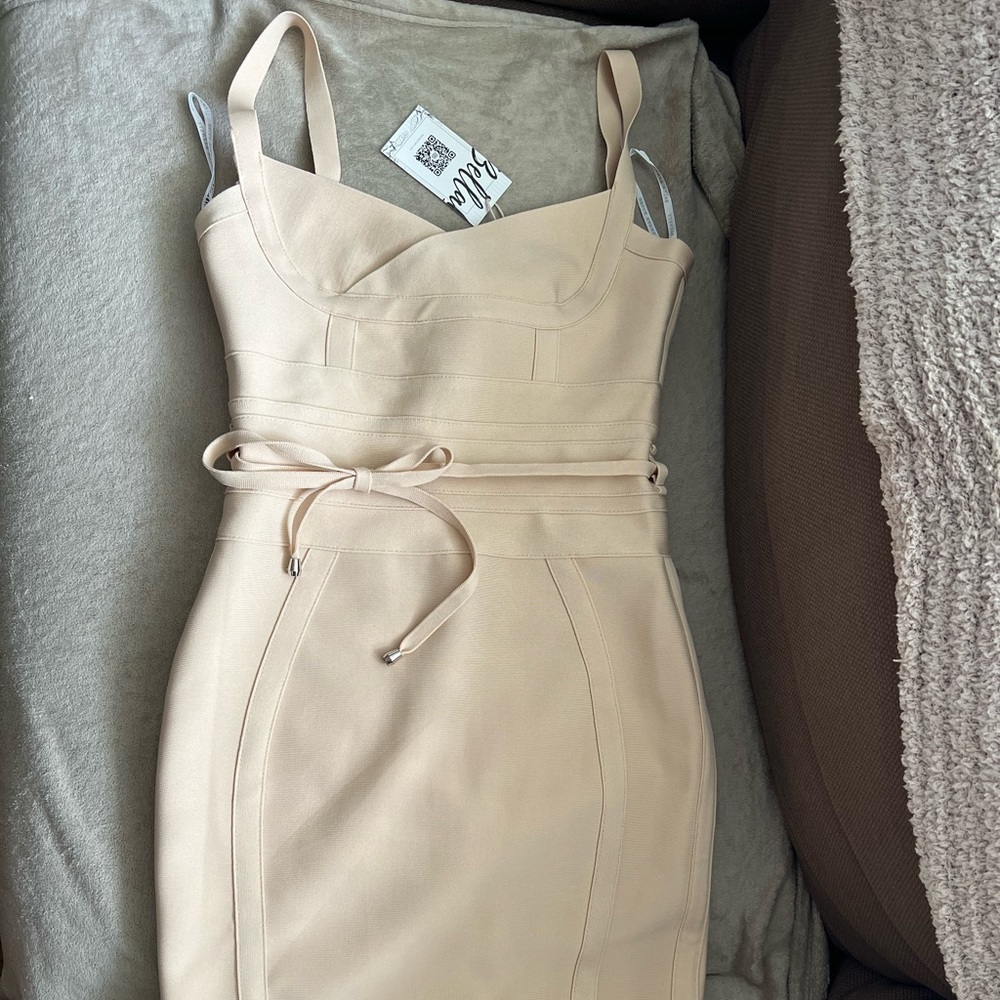 Never been worn dress!